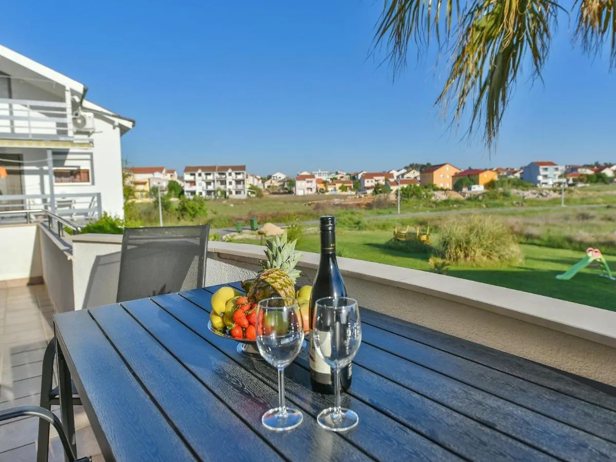 Villa Antonella Privlaka  Holiday home Privlaka (Zadar)