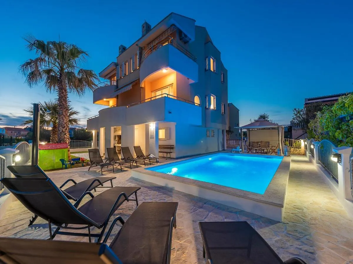 Villa Antonella Privlaka  Privlaka (Zadar)