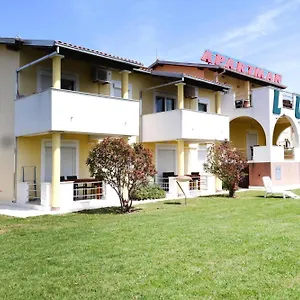  Apartment Lug With Pool